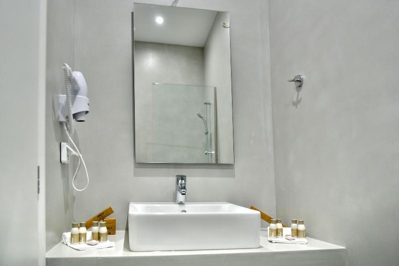 Douskos Port House Hotel Hydra  Bagian luar foto
